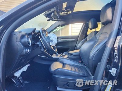 Zdjęcie 7 z 14 samochodu: 2018 ALFA ROMEO STELVIO TI SPORT VIN:ZASFAKNN8J7B86202 - miniatura