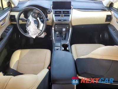 Zdjęcie 8 z 13 samochodu: 2018 LEXUS NX 300H VIN:JTJBJRBZ2J2091703 - miniatura