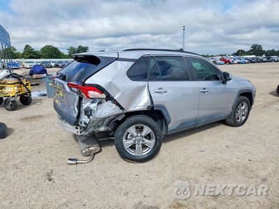 Trzecie zdjęcie samochodu z tyłu: 2022 TOYOTA RAV4 XLE VIN:2T3W1RFV3NC190881 - miniatura