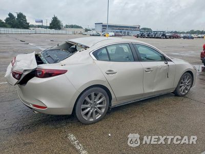 Trzecie zdjęcie samochodu z tyłu: 2024 MAZDA 3 PREFERRED VIN:3MZBPACM7RM414568 - miniatura