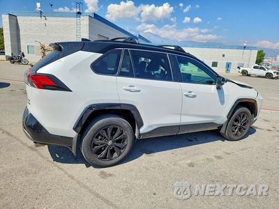 Trzecie zdjęcie samochodu z tyłu: 2023 TOYOTA RAV4 XSE VIN:4T3E6RFV4PU128825 - miniatura