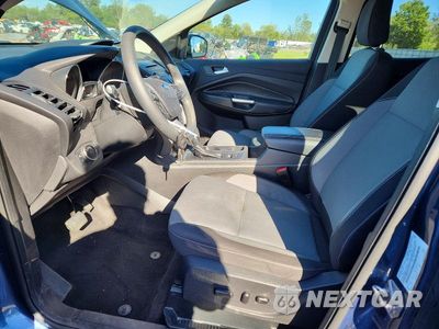 Zdjęcie 7 z 13 samochodu: 2018 FORD ESCAPE SE VIN:1FMCU9GD5JUC25731 - miniatura