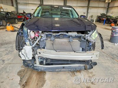 Piąte zdjęcie samochodu w środku: 2022 TOYOTA RAV4 XLE PREMIUM VIN:2T3B6RFV5NW033707 - miniatura