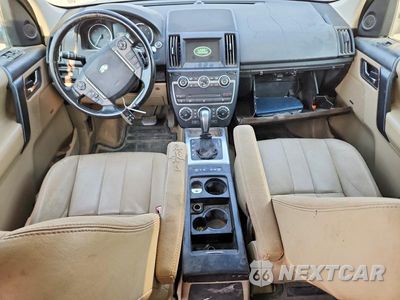 Zdjęcie 8 z 13 samochodu: 2015 LAND ROVER LR2 SE VIN:SALFP2BG9FH427630 - miniatura