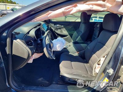 Zdjęcie 7 z 12 samochodu: 2020 CHEVROLET MALIBU LT VIN:1G1ZD5ST2LF091881 - miniatura