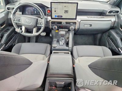 Zdjęcie 8 z 12 samochodu: 2024 TOYOTA TACOMA TRD SPORT VIN:3TMKB5FN8RM023054 - miniatura