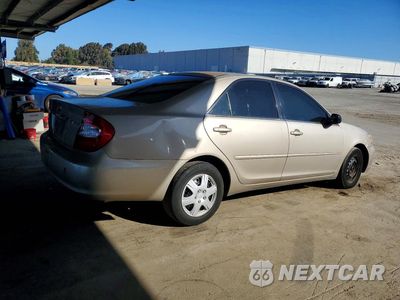 Trzecie zdjęcie samochodu z tyłu: 2004 TOYOTA CAMRY LE VIN:4T1BE32K64U371166 - miniatura