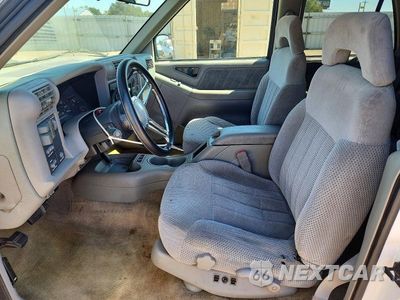 Zdjęcie 7 z 13 samochodu: 1995 CHEVROLET BLAZER VIN:1GNCS13W6S2248944 - miniatura