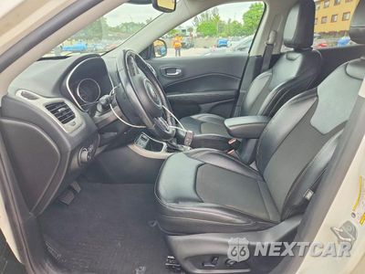 Zdjęcie 7 z 13 samochodu: 2020 JEEP COMPASS LATITUDE VIN:3C4NJCBB2LT252830 - miniatura