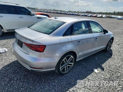Trzecie zdjęcie samochodu z tyłu: 2017 AUDI A3 PREMIUM VIN:WAUAUGFF1H1067447 - miniatura