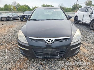 Piąte zdjęcie samochodu w środku: 2010 HYUNDAI ELANTRA TOURING GLS VIN:KMHDB8AE9AU085589 - miniatura