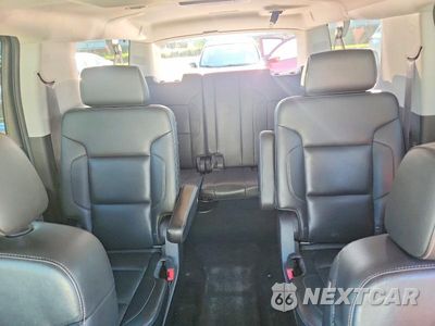 Zdjęcie 10 z 13 samochodu: 2015 CHEVROLET SUBURBAN C1500 LTZ VIN:1GNSCKKC4FR653588 - miniatura
