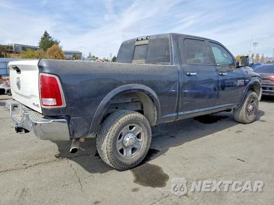 Trzecie zdjęcie samochodu z tyłu: 2018 RAM 2500 LARAMIE VIN:3C6UR5FJ7JG156397 - miniatura