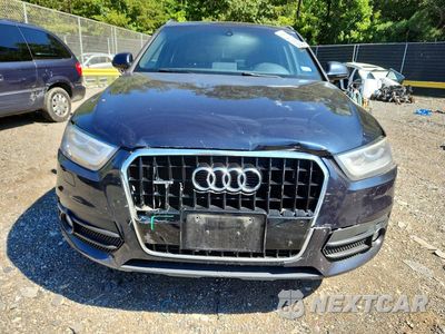 Piąte zdjęcie samochodu w środku: 2015 AUDI Q3 PRESTIGE VIN:WA1GFCFS3FR003836 - miniatura