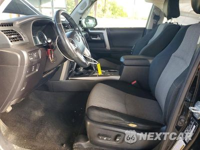 Zdjęcie 7 z 12 samochodu: 2015 TOYOTA 4RUNNER SR5 VIN:JTEBU5JR2F5203518 - miniatura