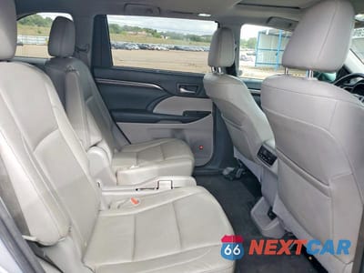 Zdjęcie 11 z 13 samochodu: 2014 TOYOTA HIGHLANDER LIMITED VIN:5TDDKRFH9ES059274 - miniatura