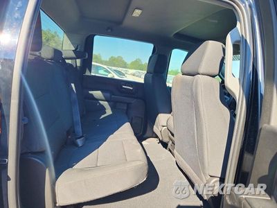 Zdjęcie 10 z 12 samochodu: 2022 CHEVROLET SILVERADO K2500 CUSTOM VIN:1GC1YME73NF174319 - miniatura