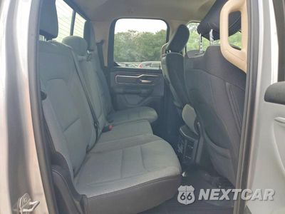 Zdjęcie 10 z 12 samochodu: 2020 RAM 1500 BIG HORN/LONE STAR VIN:1C6SRFBT0LN386488 - miniatura