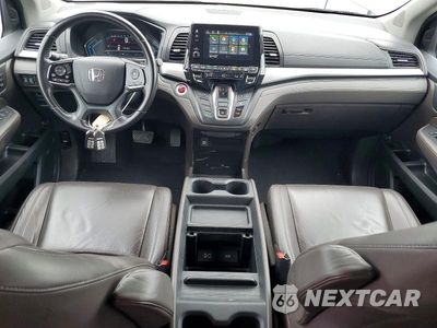 Zdjęcie 8 z 13 samochodu: 2018 HONDA ODYSSEY EXL VIN:5FNRL6H77JB057768 - miniatura