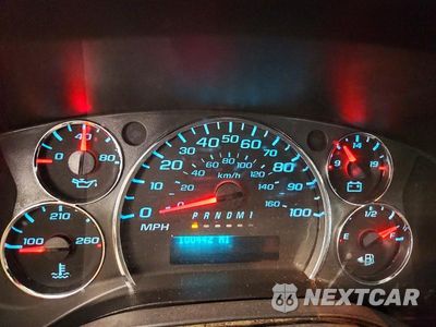 Zdjęcie 9 z 13 samochodu: 2019 GMC SAVANA G2500 VIN:1GTW7AFG6K1340041 - miniatura