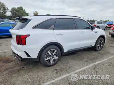 Trzecie zdjęcie samochodu z tyłu: 2023 KIA SORENTO S VIN:5XYRL4LC9PG242009 - miniatura