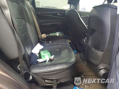 Zdjęcie 11 z 13 samochodu: 2019 KIA SORENTO S V6 VIN:5XYPG4A52KG608093 - miniatura