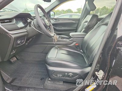 Zdjęcie 7 z 13 samochodu: 2024 JEEP GRAND CHEROKEE L LIMITED VIN:1C4RJKBG0R8580939 - miniatura