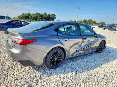 Trzecie zdjęcie samochodu z tyłu: 2025 TOYOTA CAMRY SE VIN:4T1DAACK2SU637268 - miniatura