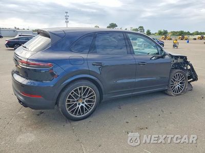 Trzecie zdjęcie samochodu z tyłu: 2022 PORSCHE CAYENNE VIN:WP1AA2AY1NDA06311 - miniatura