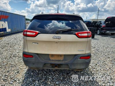 Zdjęcie 6 z 13 samochodu: 2015 JEEP CHEROKEE LATITUDE VIN:1C4PJLCS8FW712580 - miniatura