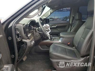 Zdjęcie 7 z 12 samochodu: 2024 GMC SIERRA K1500 SLT VIN:3GTUUDED5RG460725 - miniatura
