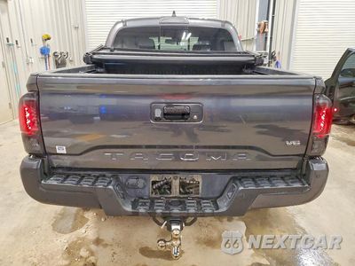 Zdjęcie 6 z 13 samochodu: 2021 TOYOTA TACOMA TRD SPORT VIN:3TMCZ5AN5MM396178 - miniatura