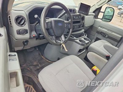 Zdjęcie 8 z 13 samochodu: 2021 FORD E350 DELIVERY TRUCK VIN:1FDWE3FN2MDC20170 - miniatura