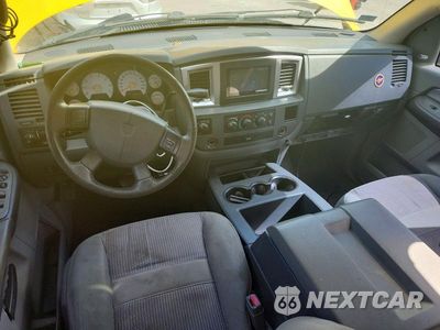 Zdjęcie 8 z 12 samochodu: 2007 DODGE RAM 1500 ST VIN:1D7HU18217S247065 - miniatura