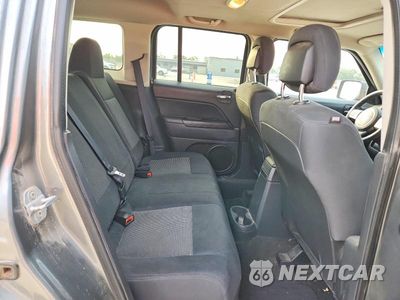 Zdjęcie 10 z 12 samochodu: 2012 JEEP PATRIOT LATITUDE VIN:1C4NJRFB0CD651478 - miniatura