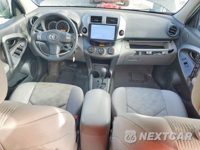 Zdjęcie 8 z 13 samochodu: 2012 TOYOTA RAV4 BASE VIN:2T3ZF4DV4CW141981 - miniatura