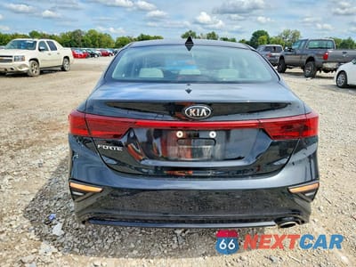 Zdjęcie 6 z 12 samochodu: 2020 KIA FORTE LXS VIN:3KPF24AD4LE175893 - miniatura