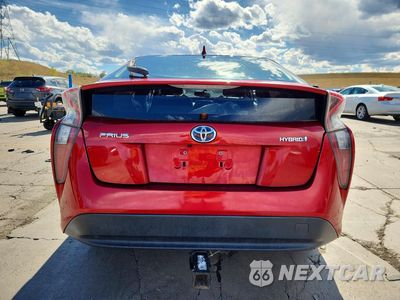 Zdjęcie 6 z 13 samochodu: 2016 TOYOTA PRIUS FOUR VIN:JTDKARFU1G3525968 - miniatura