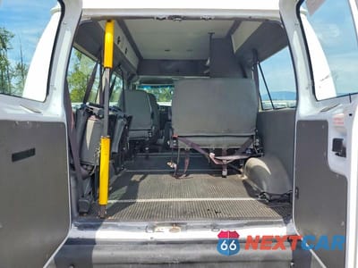 Zdjęcie 10 z 13 samochodu: 2007 FORD ECONOLINE E250 VAN VIN:1FTNE24W47DA92606 - miniatura