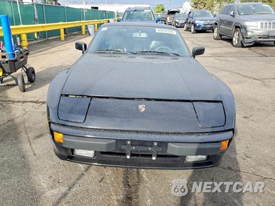 Piąte zdjęcie samochodu w środku: 1985 PORSCHE 944 VIN:WP0AA094XFN453710 - miniatura