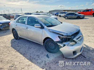 Czwarte zdjęcie samochodu z boku: 2013 TOYOTA COROLLA L VIN:5YFBU4EE2DP102744 - miniatura