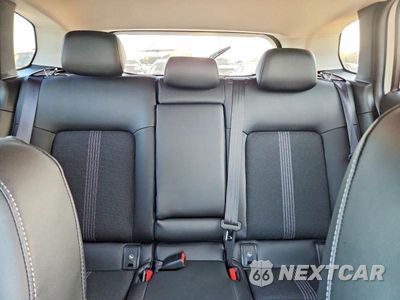Zdjęcie 10 z 13 samochodu: 2025 MAZDA CX-50 SELECT VIN:7MMVABAM0SN386442 - miniatura