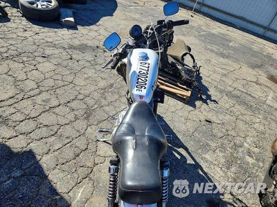 Zdjęcie 6 z 9 samochodu: 2000 HARLEY-DAVIDSON XL883 VIN:1HD4CAM1XYK119125 - miniatura
