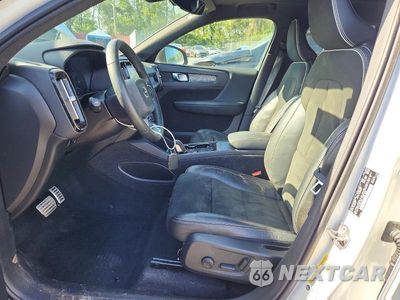 Zdjęcie 7 z 13 samochodu: 2022 VOLVO XC40 P8 RECHARGE PLUS VIN:YV4ED3UR8N2643631 - miniatura