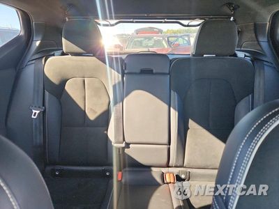 Zdjęcie 10 z 13 samochodu: 2022 VOLVO XC40 P8 RECHARGE ULTIMATE VIN:YV4ED3UB7N2684299 - miniatura