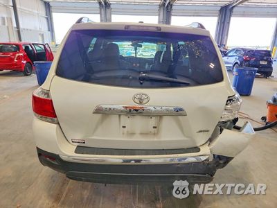 Zdjęcie 6 z 13 samochodu: 2013 TOYOTA HIGHLANDER LIMITED VIN:5TDDK3EH7DS176011 - miniatura