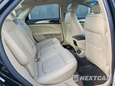 Zdjęcie 10 z 12 samochodu: 2020 LINCOLN MKZ VIN:3LN6L5A97LR611378 - miniatura
