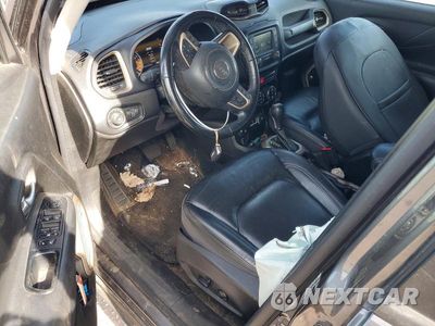 Zdjęcie 8 z 12 samochodu: 2017 JEEP RENEGADE LIMITED VIN:ZACCJBDB3HPG30392 - miniatura