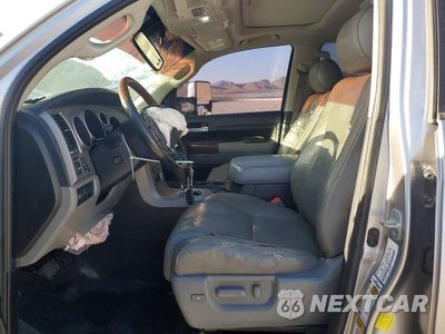Zdjęcie 7 z 13 samochodu: 2012 TOYOTA TUNDRA CREWMAX LIMITED VIN:5TFHY5F15CX256249 - miniatura