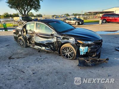 Czwarte zdjęcie samochodu z boku: 2022 TOYOTA CAMRY SE VIN:4T1T11AK7NU644283 - miniatura